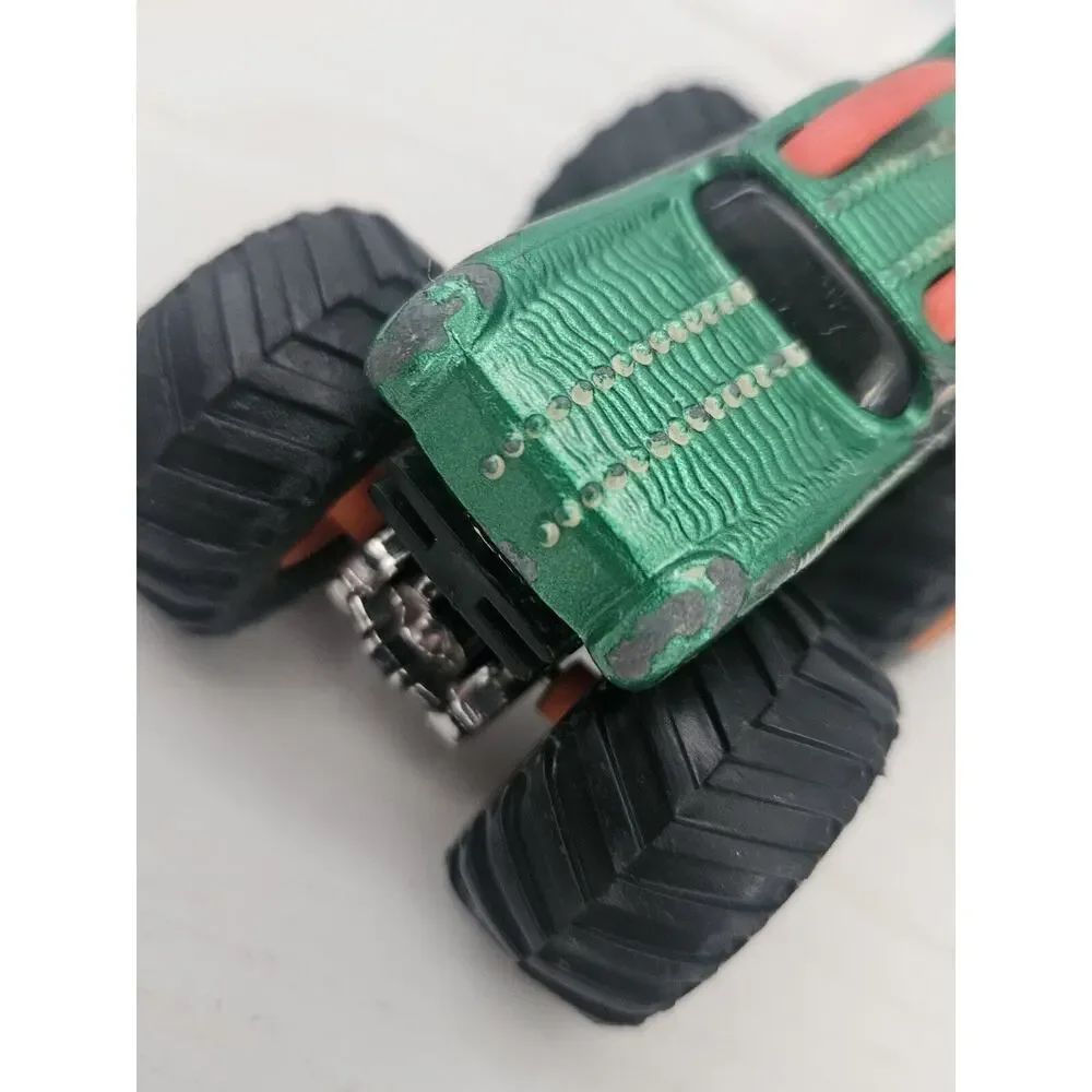 Hot Wheels‎ Monster Jam Truck Green Dragon Toy Car 1:64 Scale
